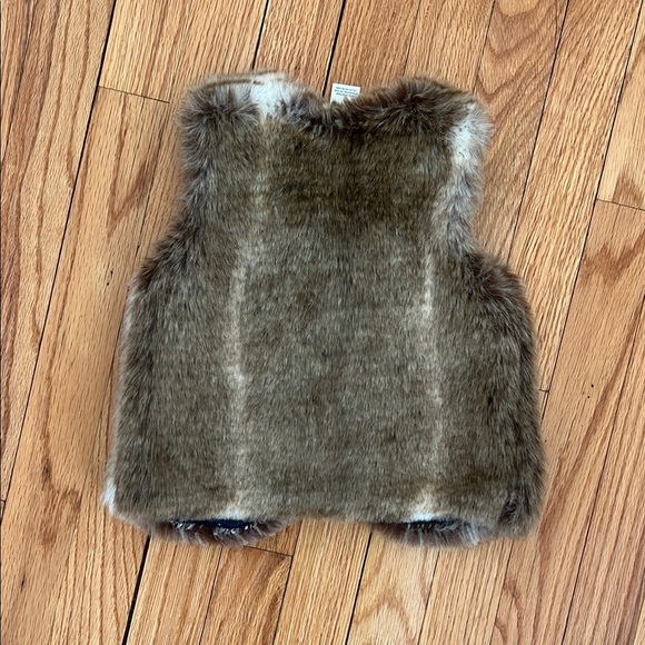 Faux Fur Vest for Kids - Picture 4 of 4